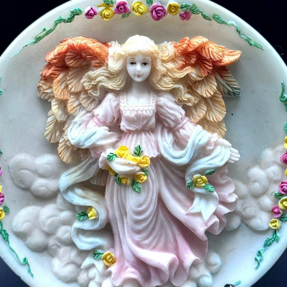 Vintage‎ Angel Shelf Sitter Ceramic Plaque Pastel Floral Roses Cottagecore Wings